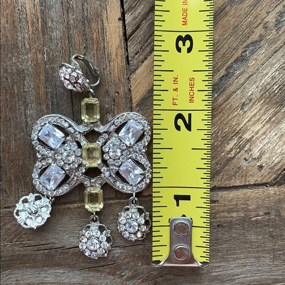 Edidi 🦋Silver Yellow & White Gemstone Clip Dangle Earrings - Picture 8 of 8